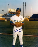 TOMMY HARPER SIGNED 8X10 PILOTS PHOTO
